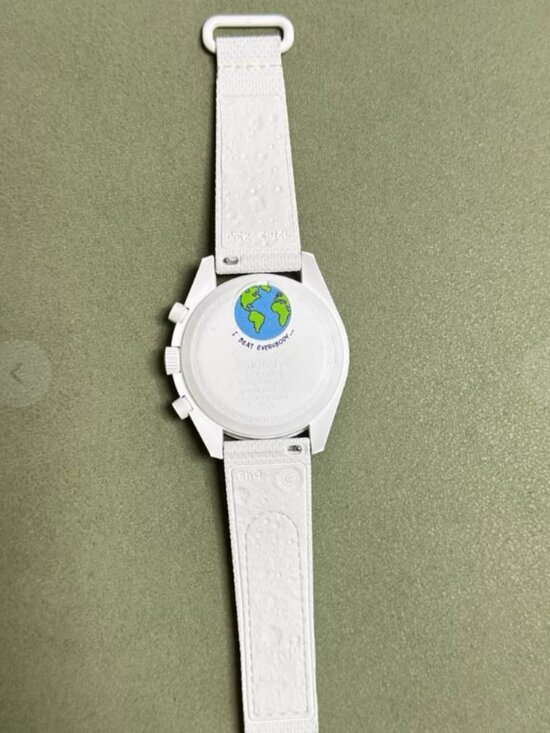 Swatch Omega Bioceramic Mission to earthphase moonshine cold moon White main image 7